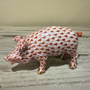 Herend Porcelain Rust Fish Net Pig